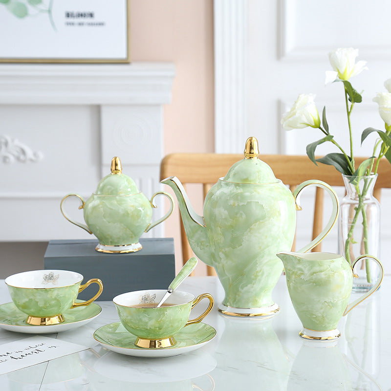 Modern Minimalist Coffee Set With Bone China Tracing Gold